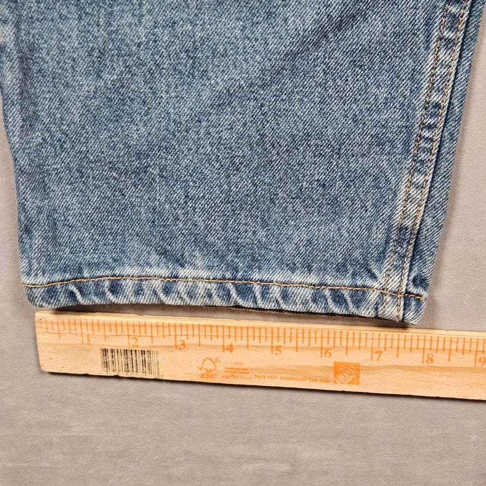 Vintage Levi's 550‎ Jeans Mens 36x30 Relaxed Fit Blue Medium Wash Denim Y2K 2002